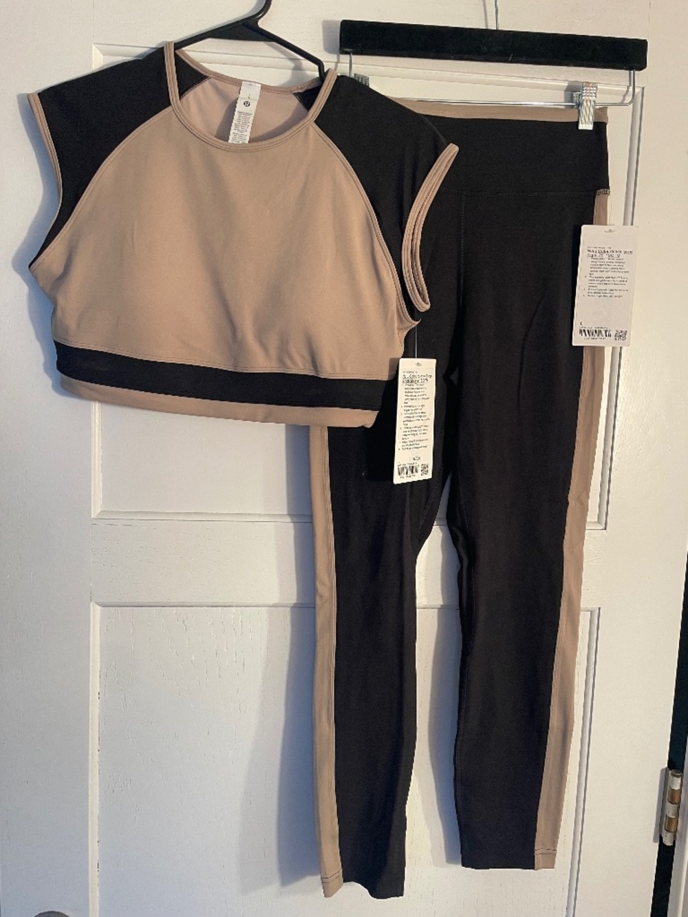 BNWT Lululemon Color Block set